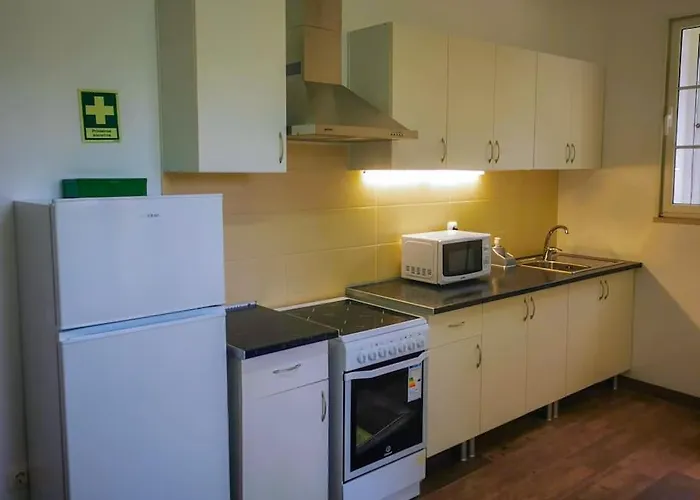 Garden's Nest - East Holiday home